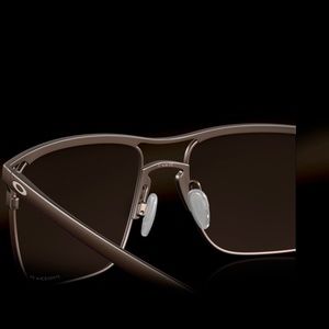 Oakley Holbrook TI